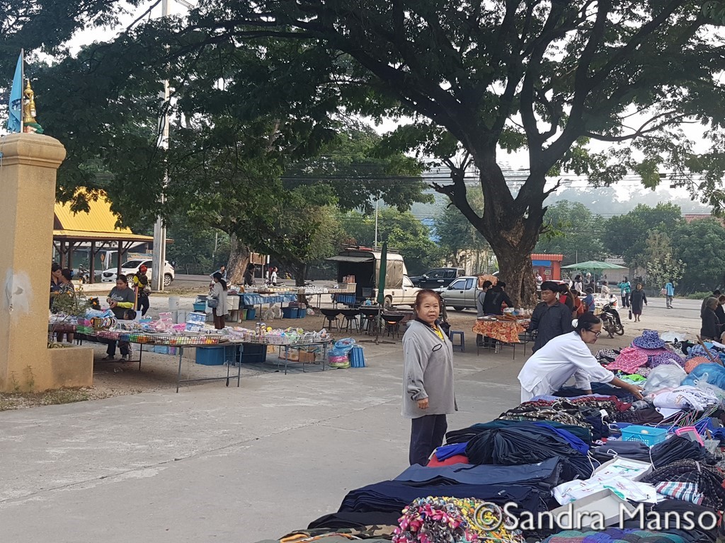 thaïlande marché wang luang