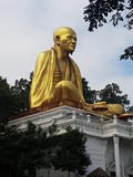 thaïlande temple moine architecte kruba Chiviha statue